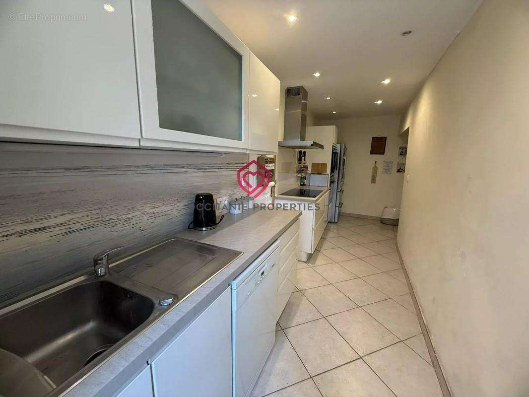 Jolie maison de village avec grange, jardin et piscine - photo 26