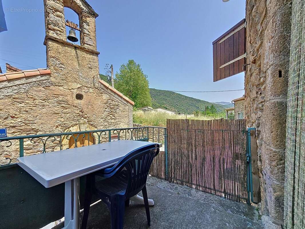 Photo 2 - Maison à SAINT-ETIENNE-ESTRECHOUX