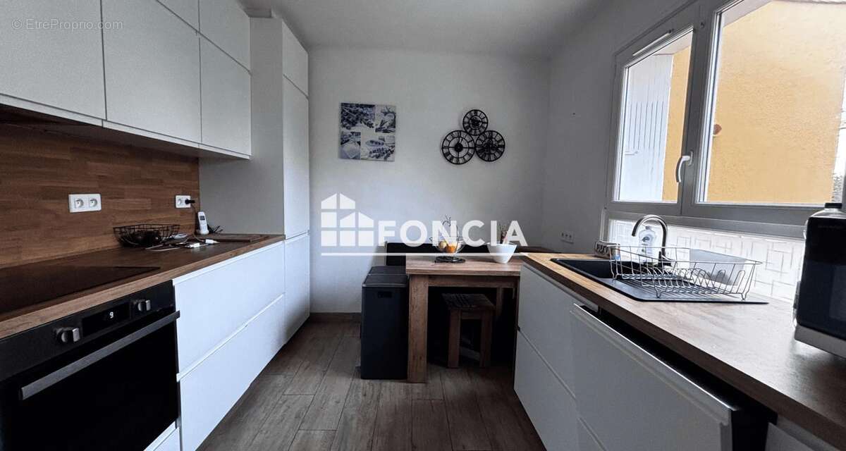 Maison à SIX-FOURS-LES-PLAGES