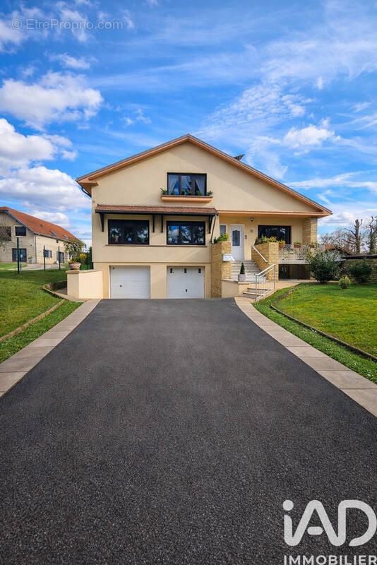 Photo 1 - Maison à TRESSANGE