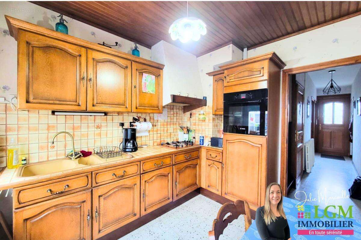 Maison à PETITE-FORET