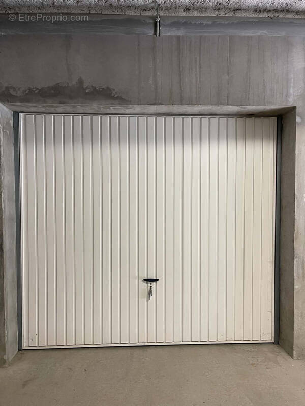 Parking à LE GRAND-BORNAND