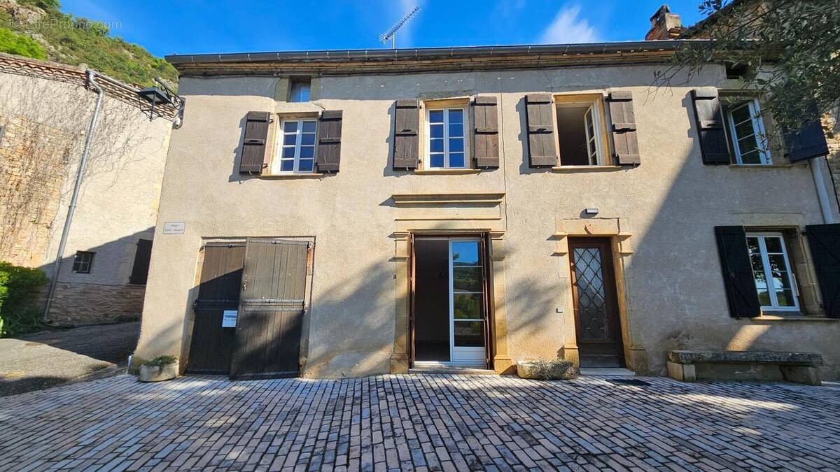 Photo 1 - Maison à LARROQUE