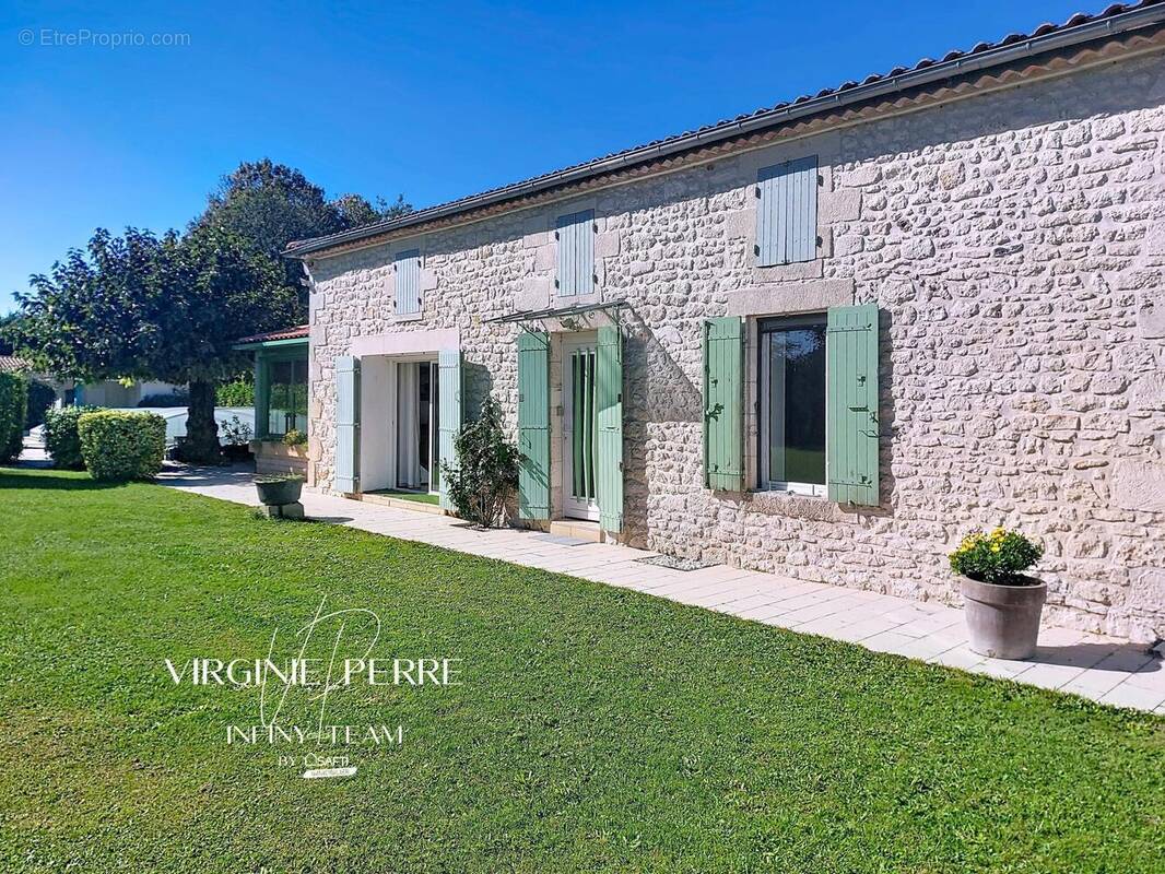 Photo 1 - Maison à SAINT-SULPICE-DE-ROYAN