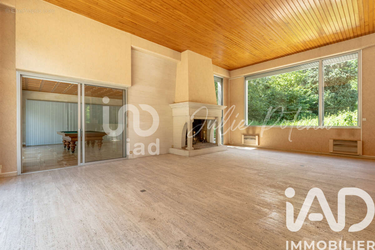 Maison 320 m² à Fere-En-Tardenois  - photo 8