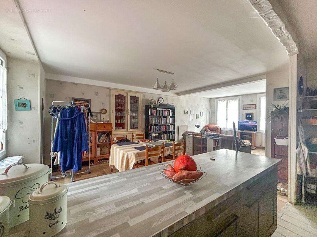 Maison à SELLES-SUR-CHER