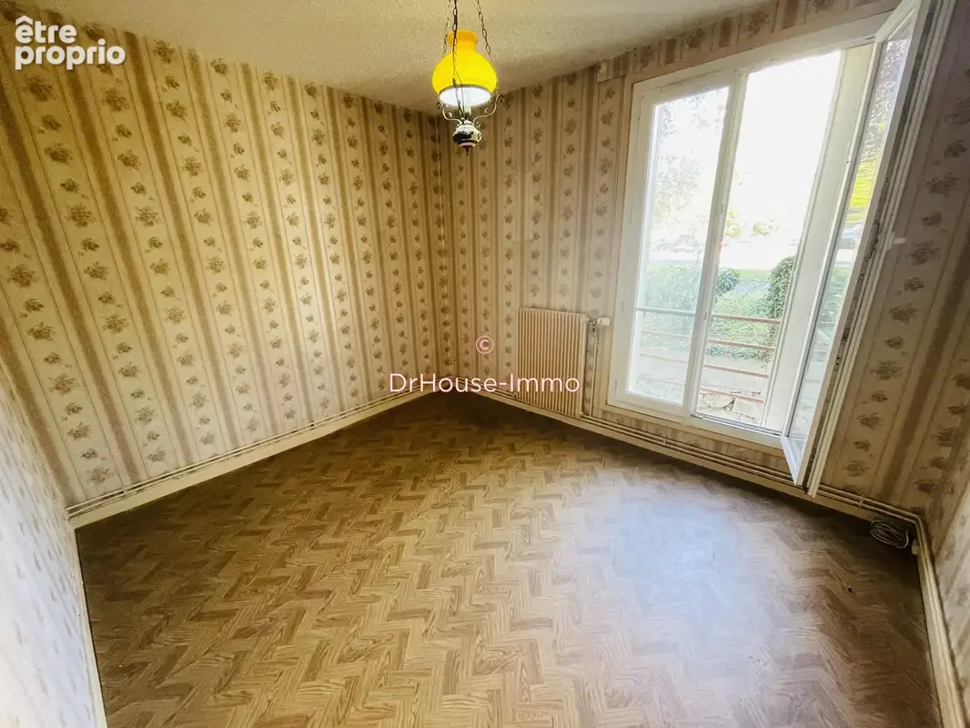 Appartement 4 pièces 55 m² à vendre à Nogent-Sur-Oise (60180) - photo 2