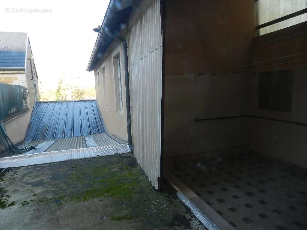 Maison à SAINT-PIERRE-SUR-DIVES