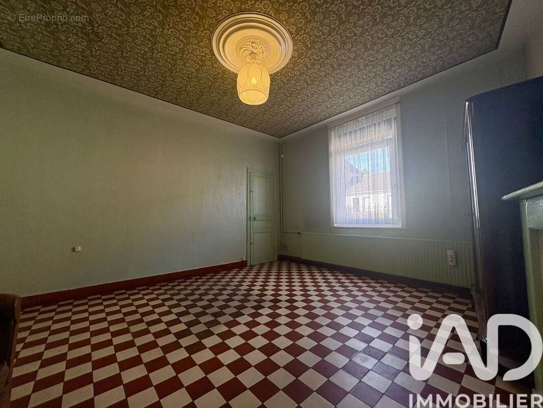 Photo 4 - Maison à AIX-NOULETTE