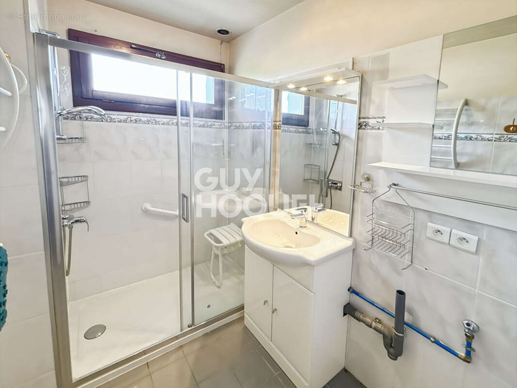 Maison à FONTENAY-TRESIGNY