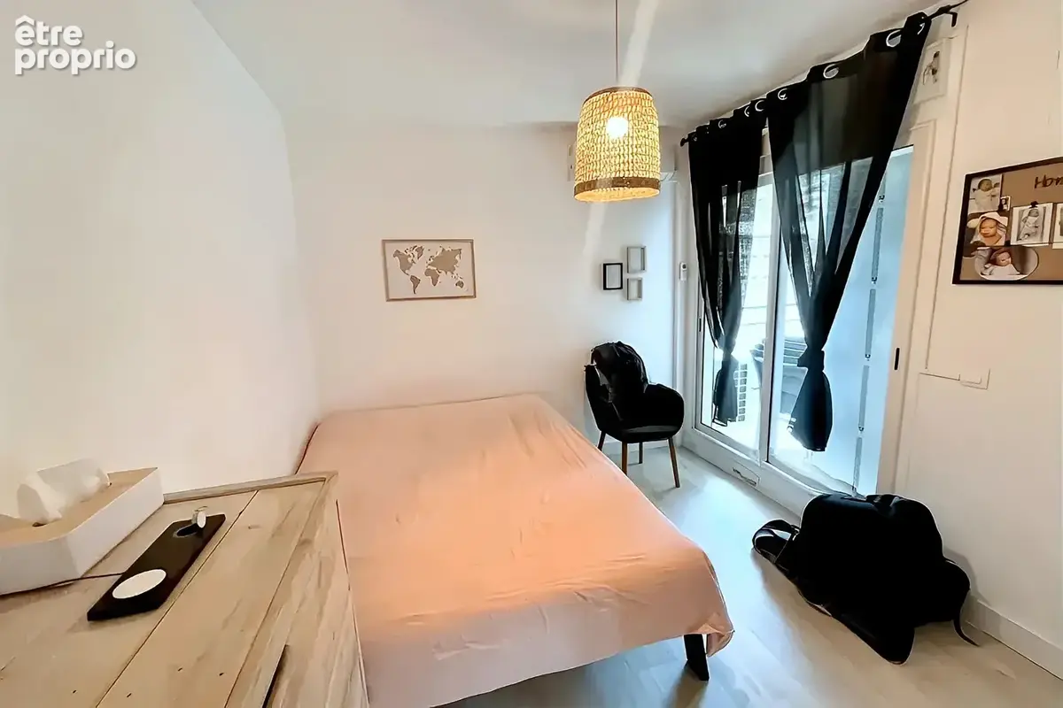 A VENDRE - Saint-Denis centre - Appartement T2 rénové en excellent état - photo 5