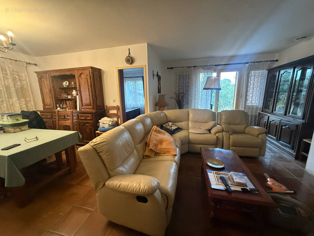 Maison à SAINT-GILLES