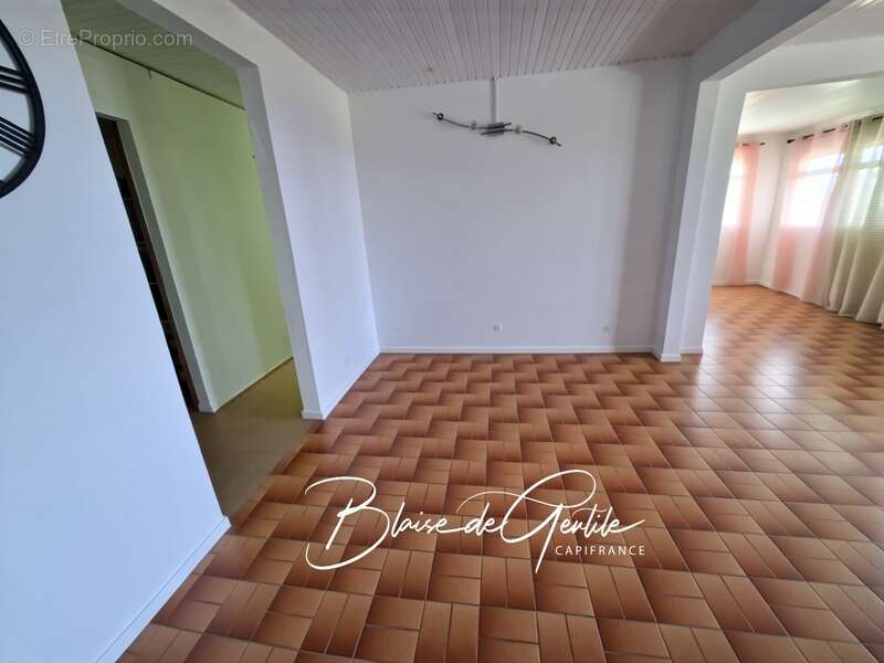 Maison à SAINT-CLAUDE