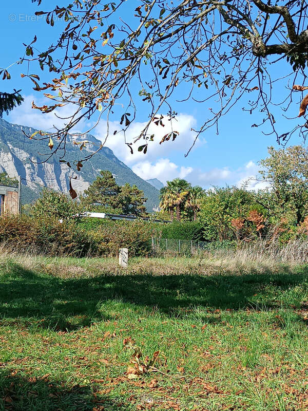 Terrain à BIVIERS