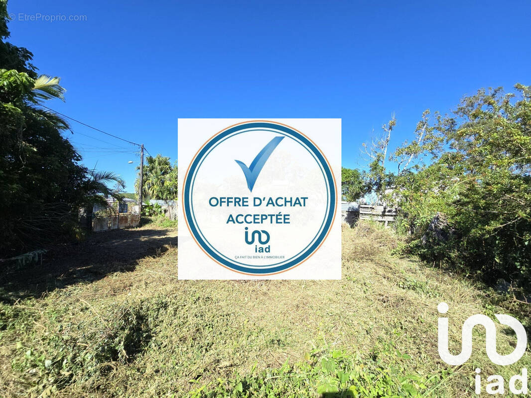 Photo 1 - Terrain à SAINT-PIERRE