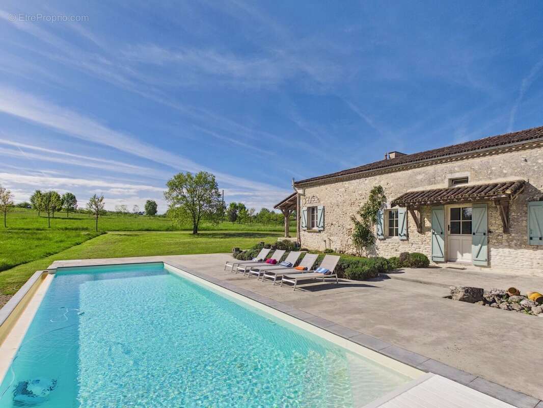 Maison à EYMET