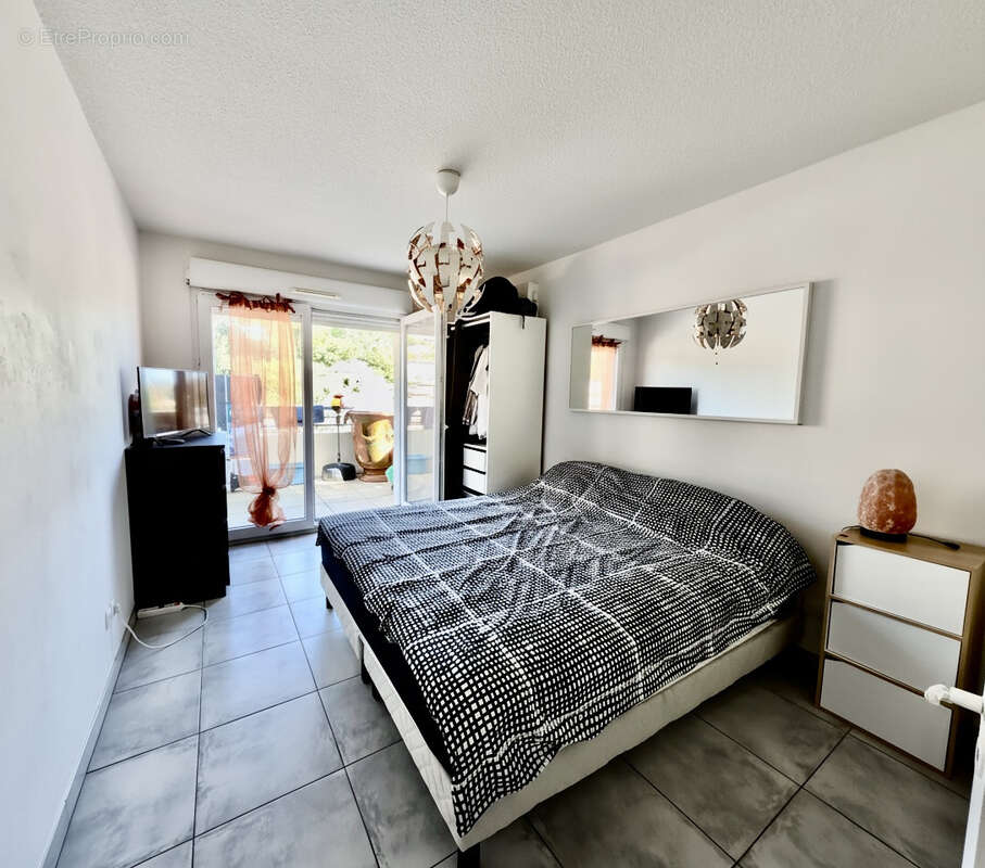 Appartement à CUERS