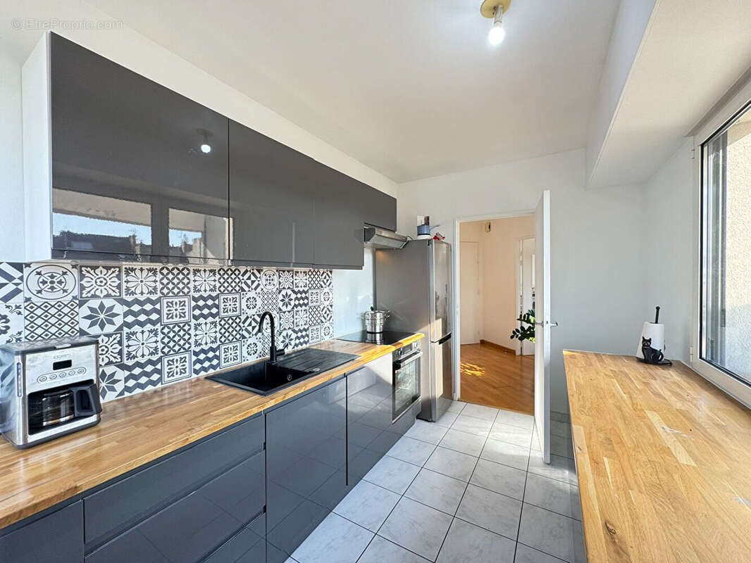 Appartement Reims 4 pièces 85.4 m2 - Hypercentre proche Langlet - photo 5