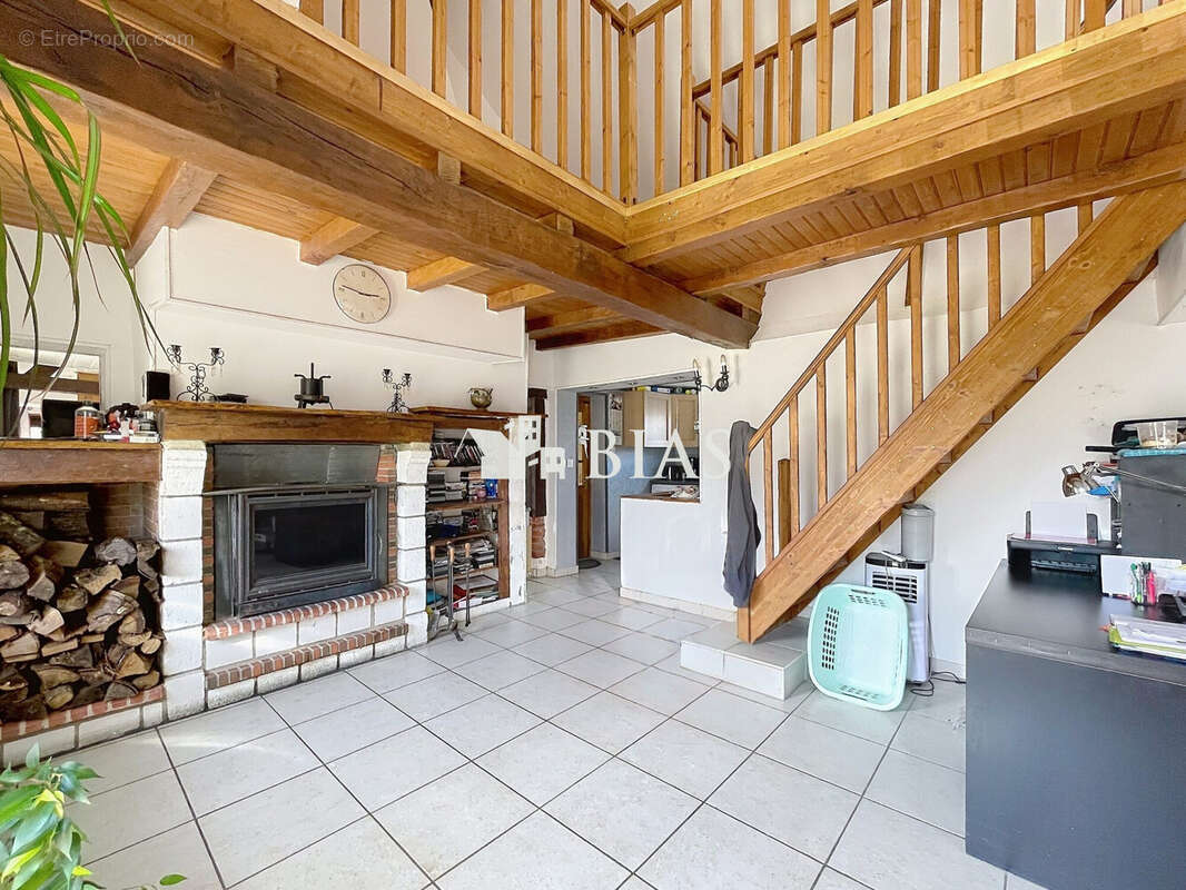 Maison à LE GROS-THEIL