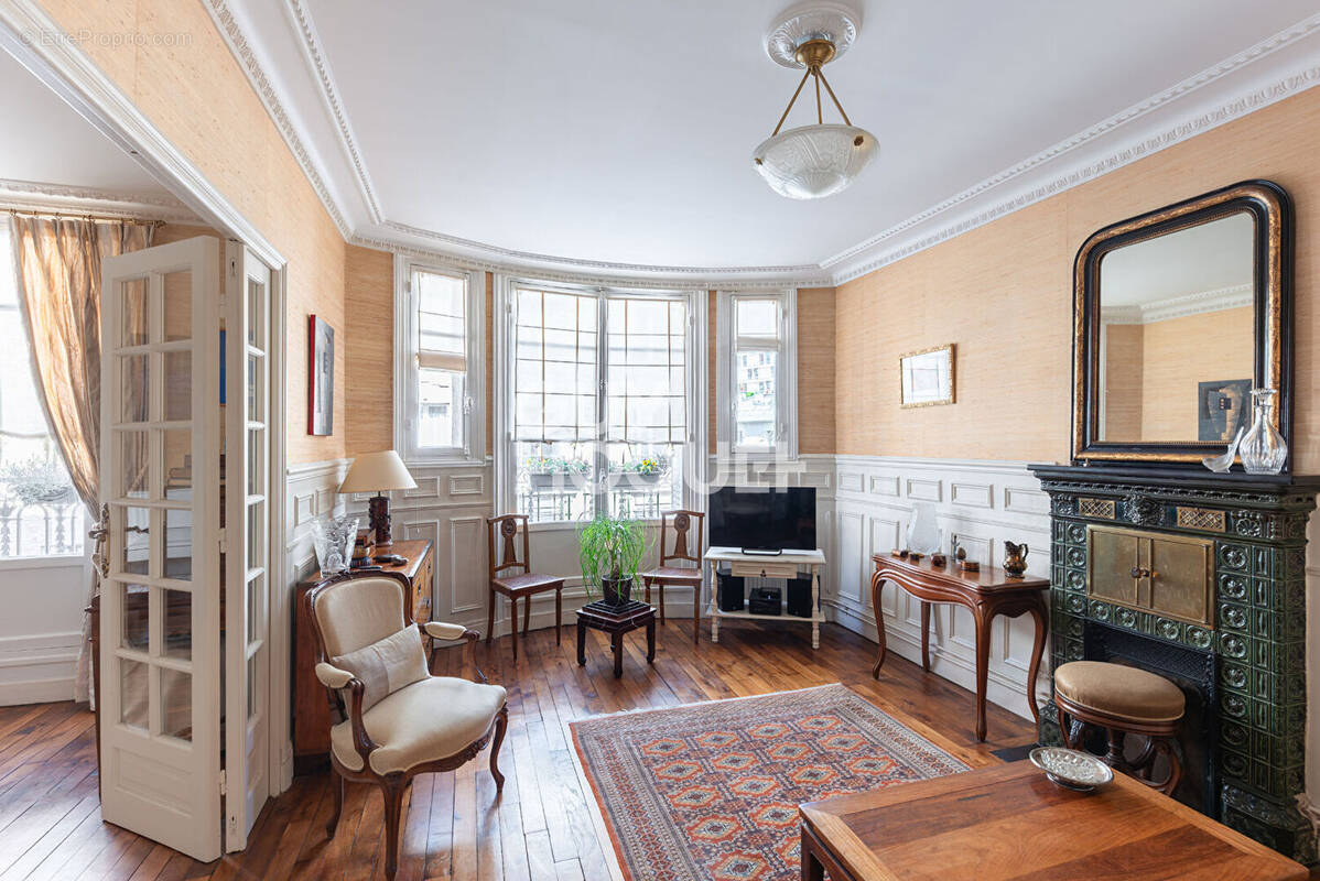 Appartement 3 pièces 67 m² · à Paris-12e · 67 m² · 600 000 €
