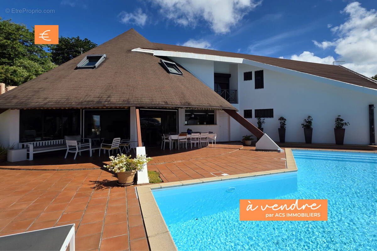 Maison à CASE-PILOTE