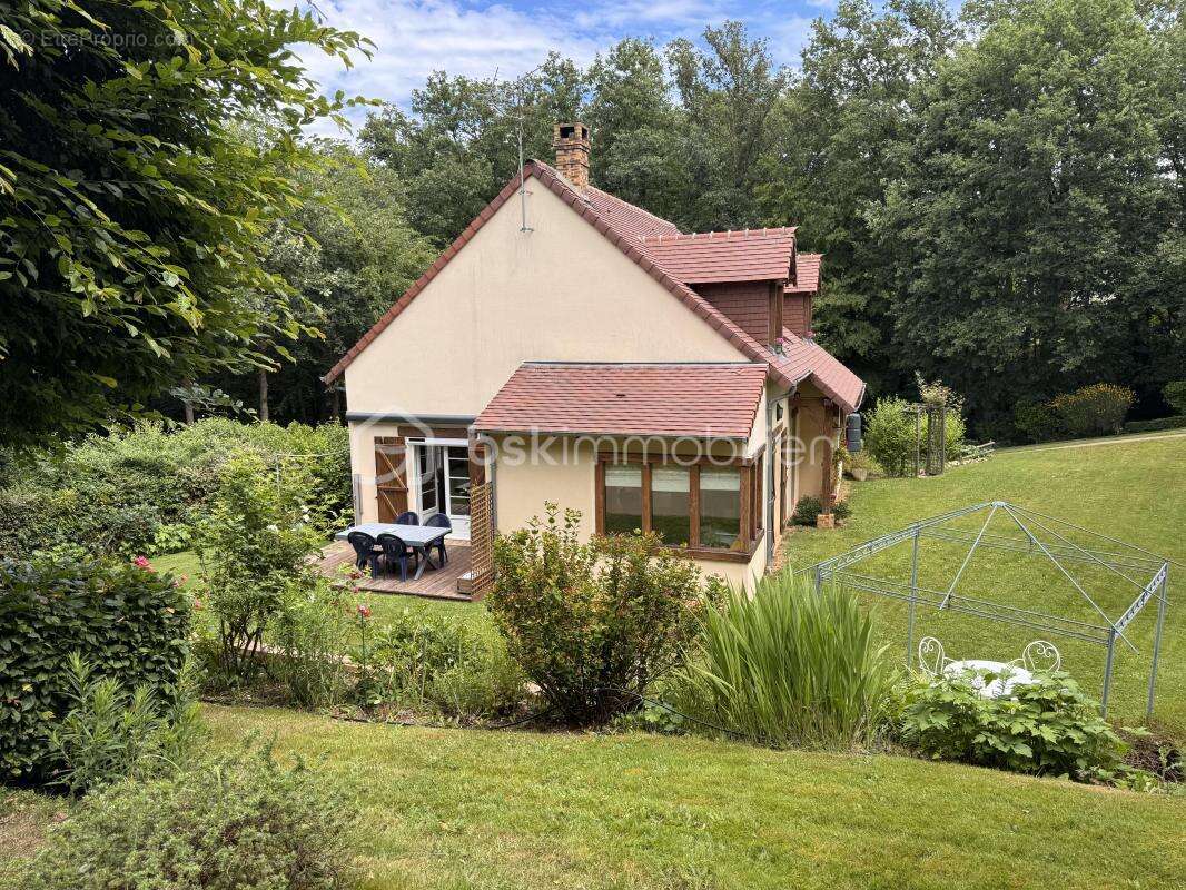 Magnifique Maison Familiale 4 chambres sur sous-sol complet - photo 23