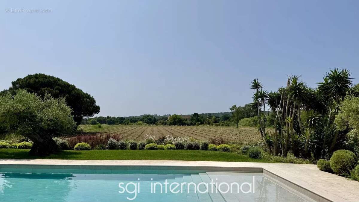 Maison à RAMATUELLE