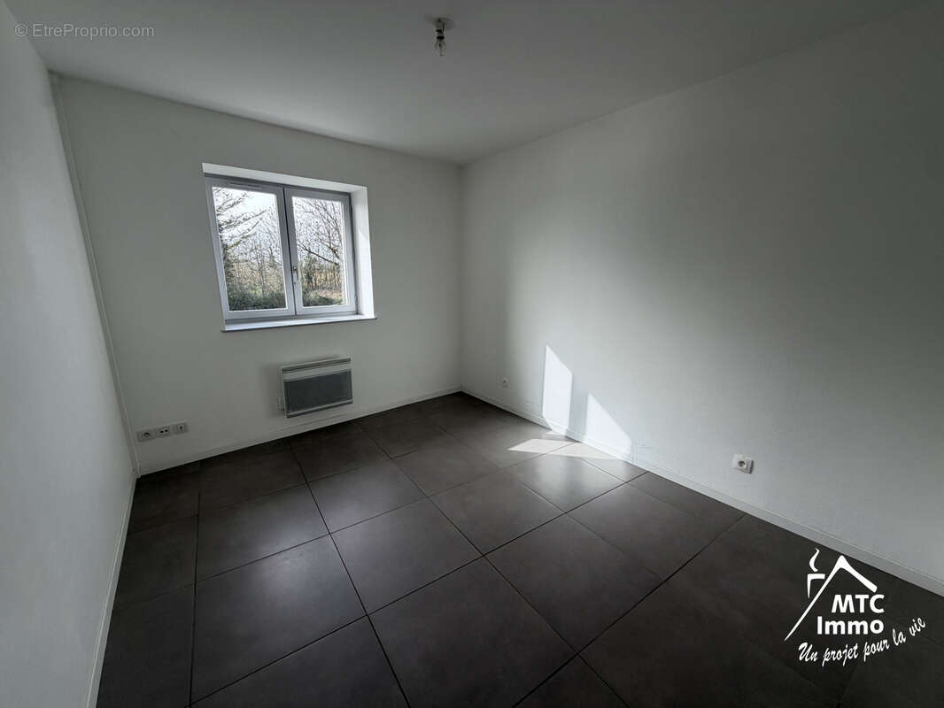 Appartement à LOYETTES