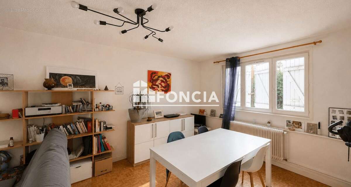 Appartement à TREVOUX