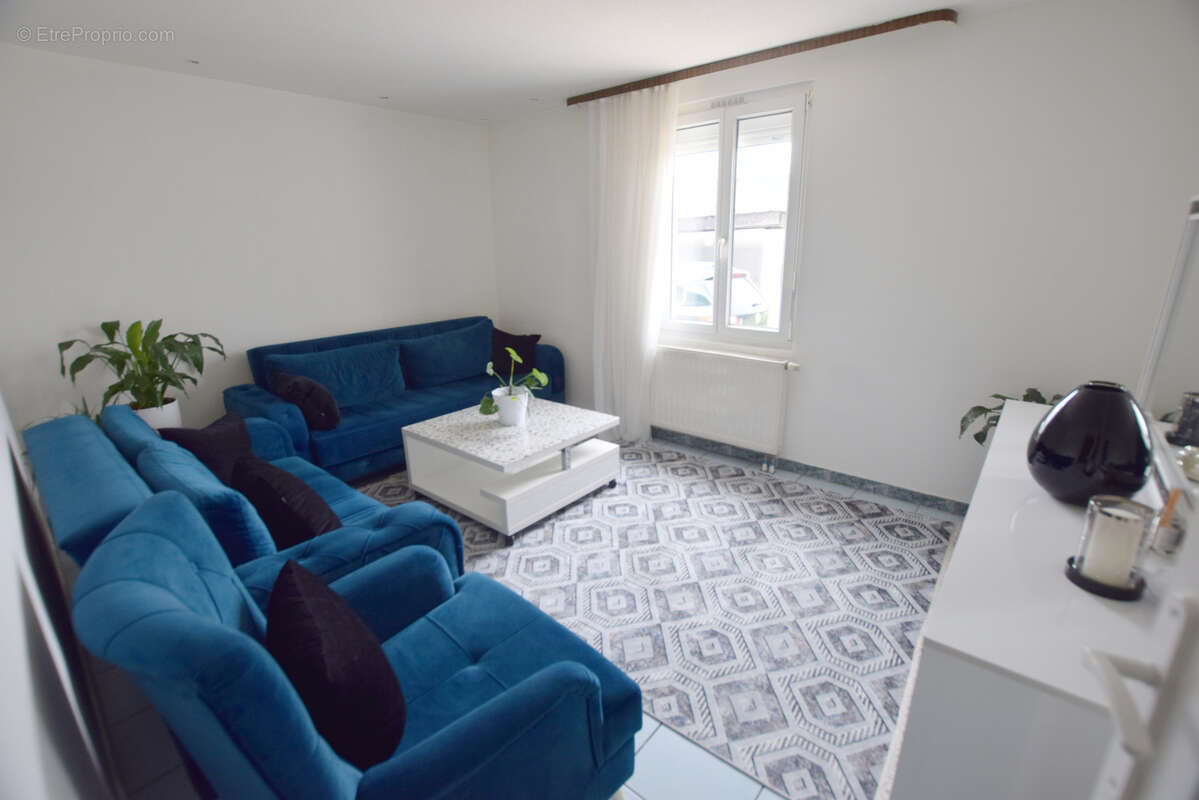 Maison à AUDINCOURT