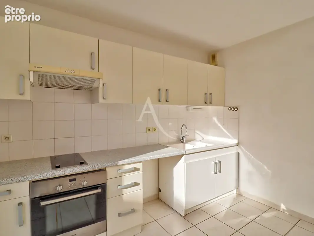 Appartement type3 de 68.78 m2 en rez de jardin avec jardinet box manosque - photo 2