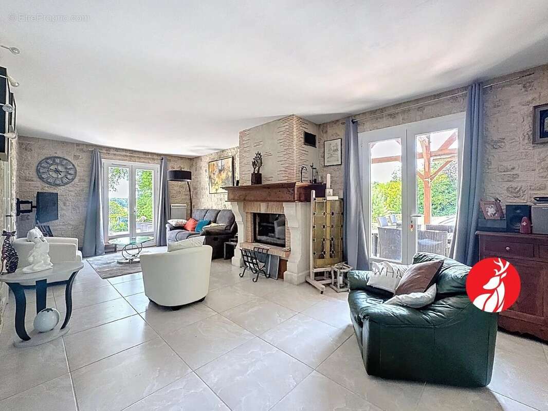 Maison à MILLY-LA-FORET