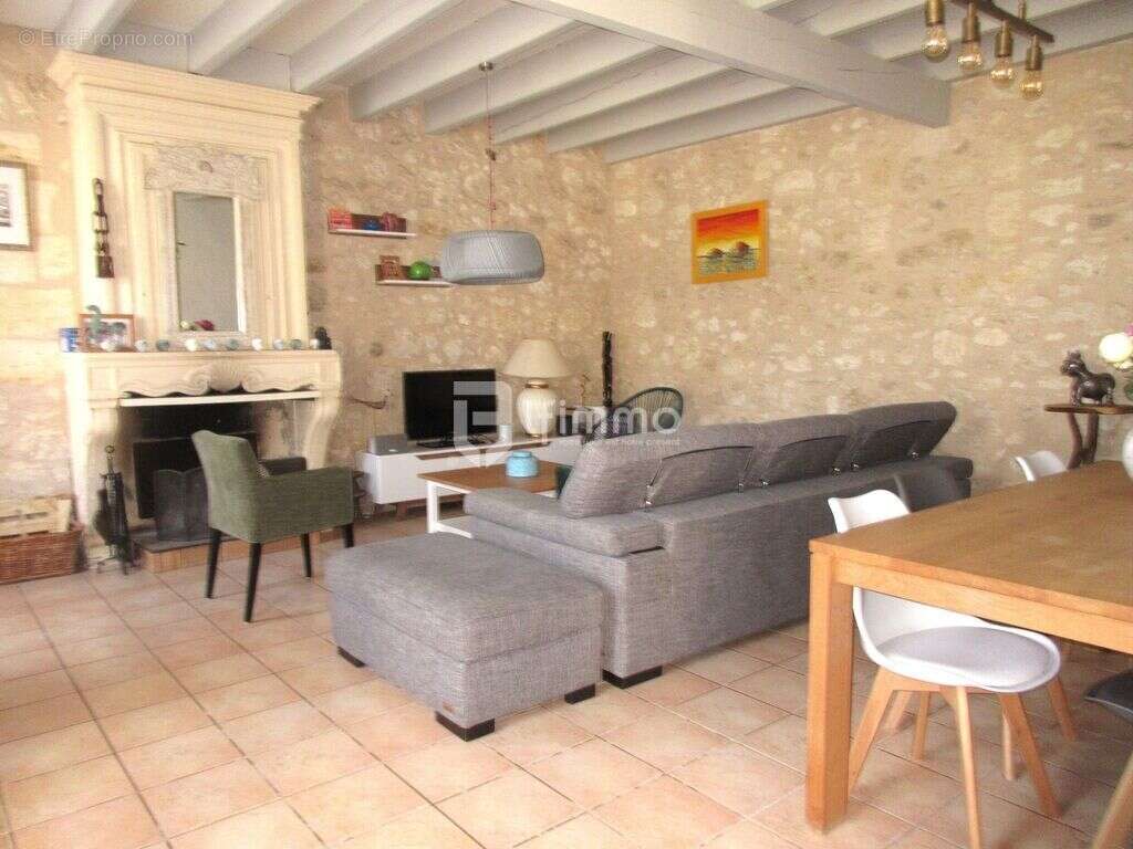 Maison à LUGON-ET-L'ILE-DU-CARNAY