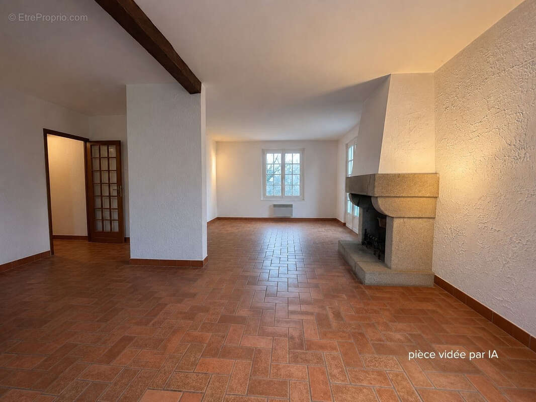 Maison à LA CHAPELLE-SUR-ERDRE