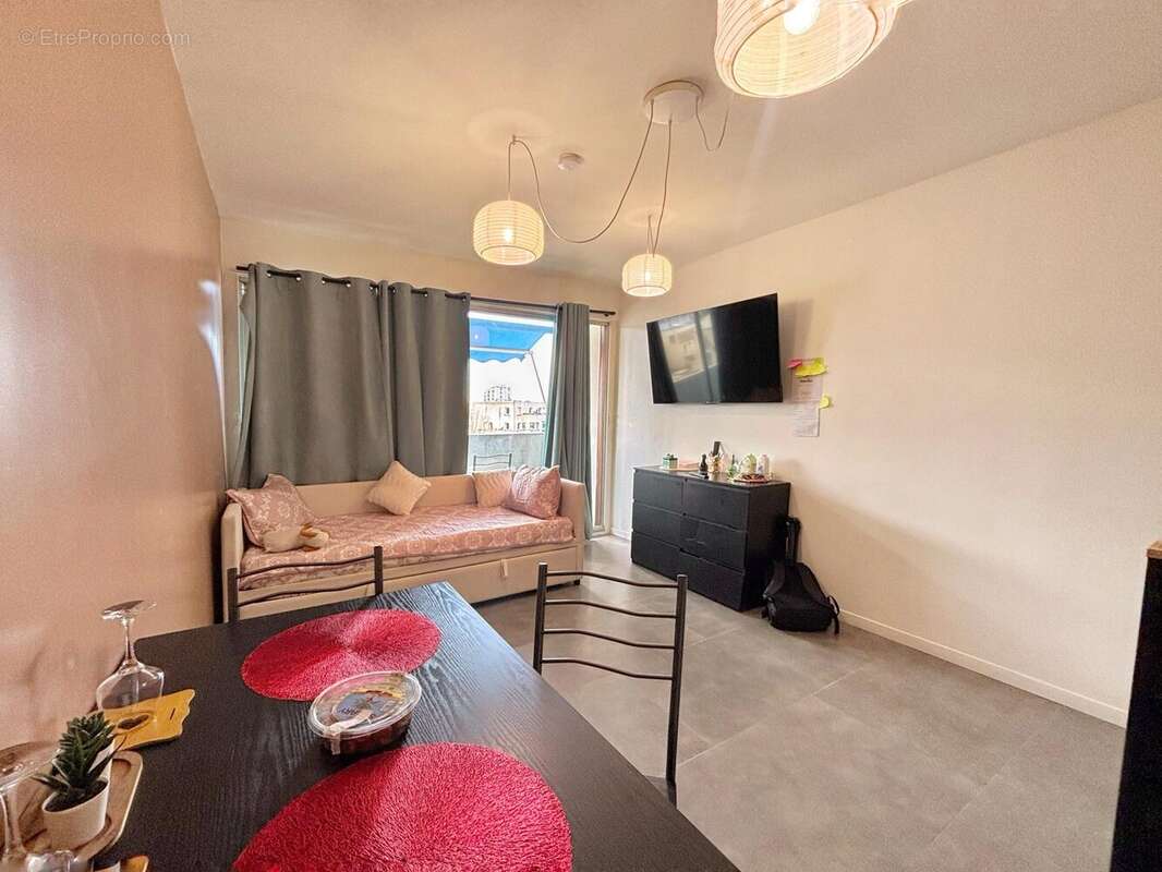 Appartement à COLOMBES