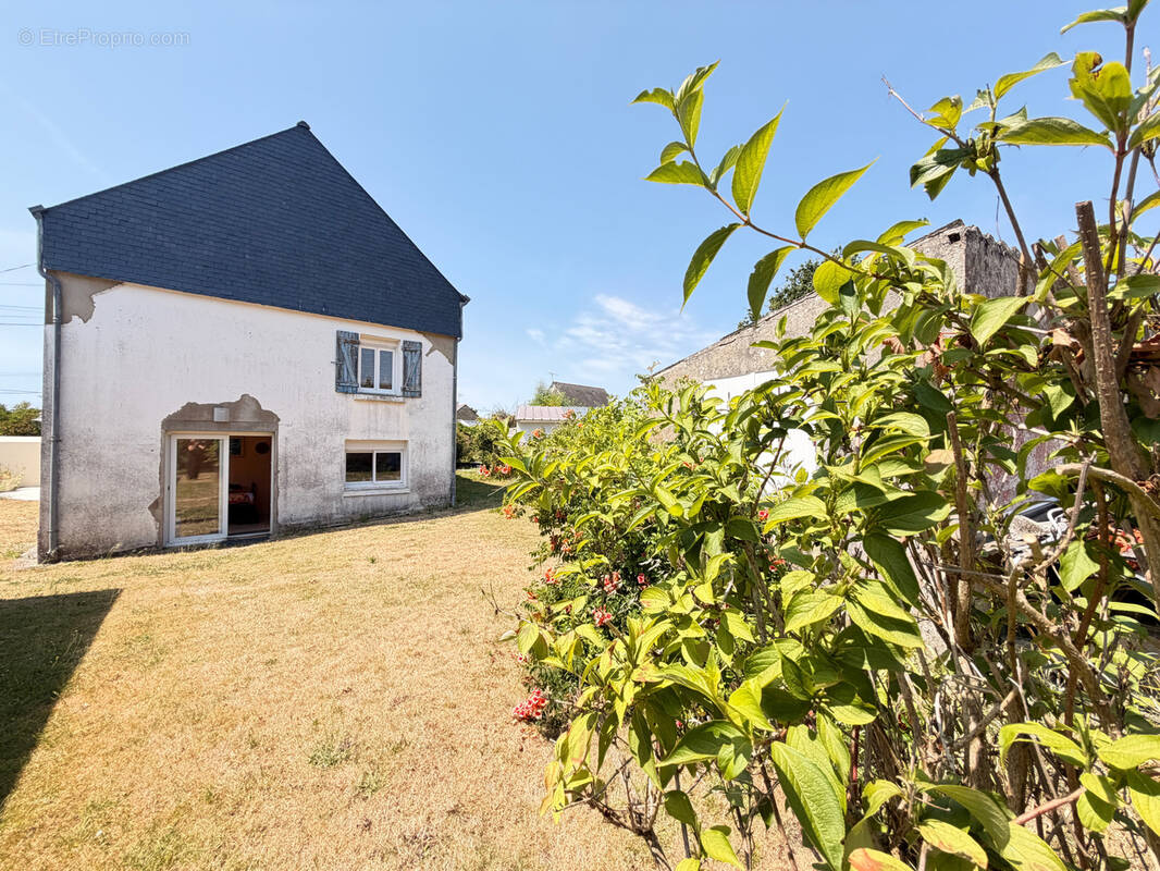 Maison à LE TOUR-DU-PARC