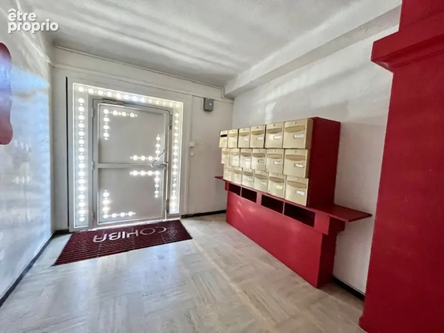 Magnifique T2 de style Loft de 39 m² carrez avec petite terrasse et comble au dernier étage avec ascenseur - photo 11