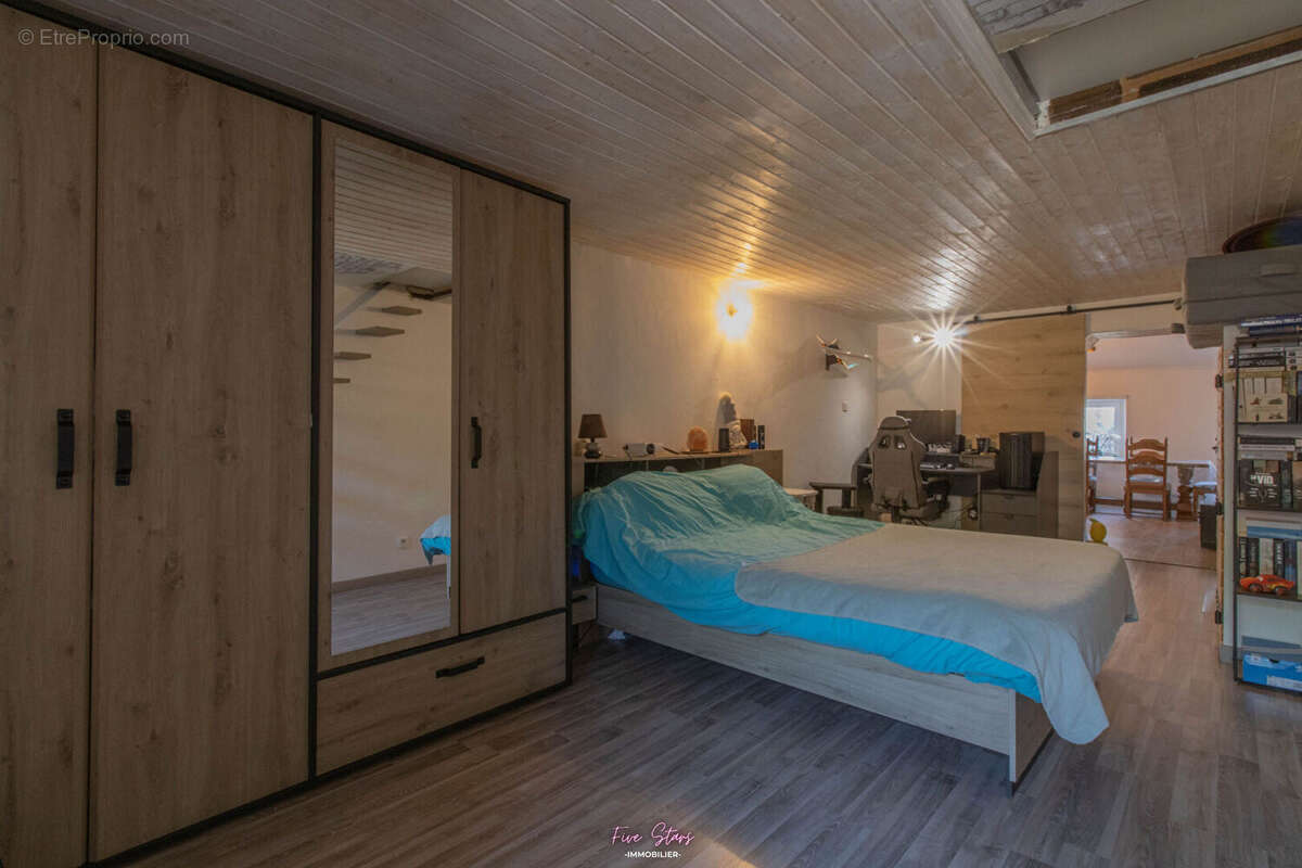 Appartement à VEZELISE