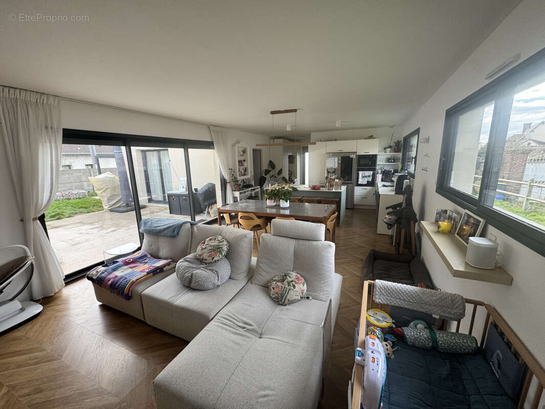 Maison à LA COUTURE-BOUSSEY