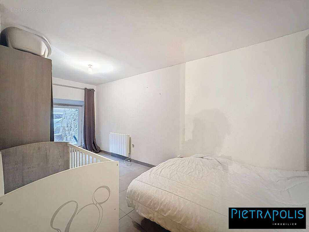 Maison à VILLIE-MORGON