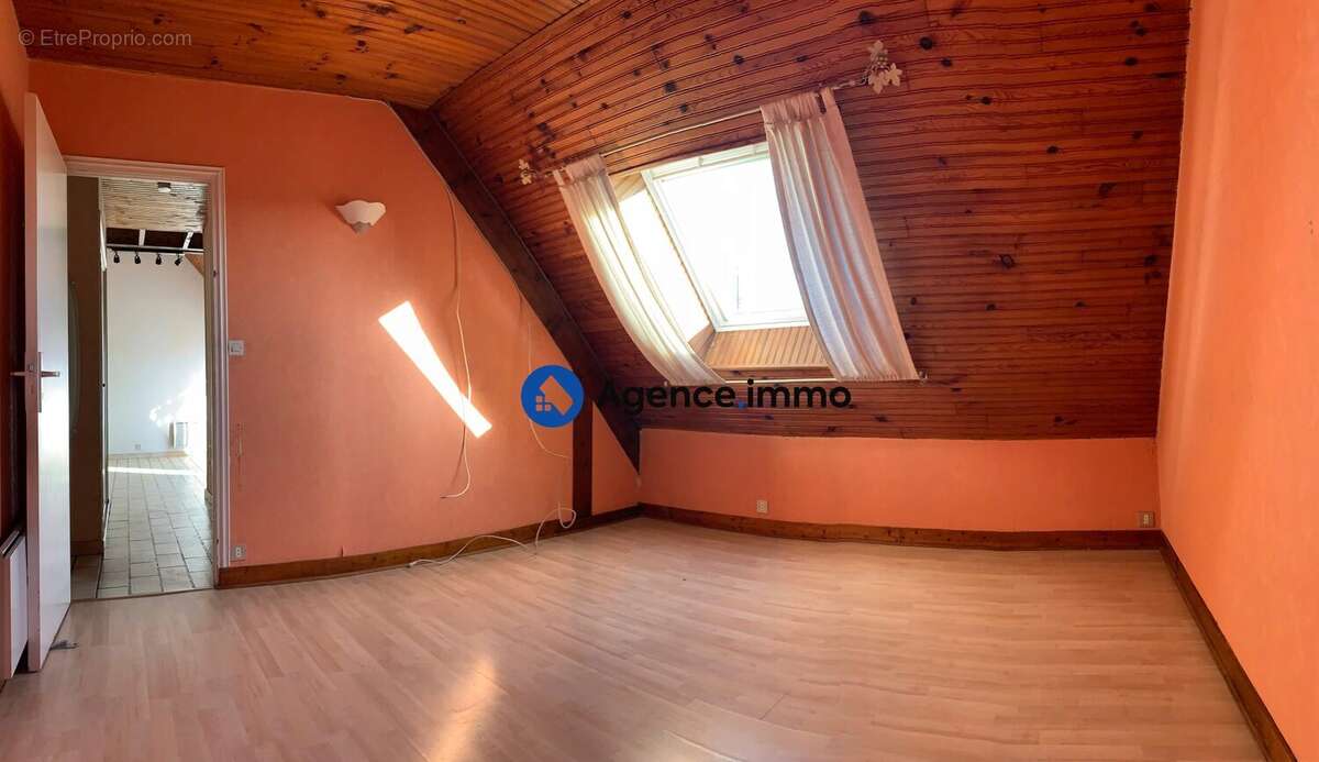 Maison à CHATEAU-LA-VALLIERE