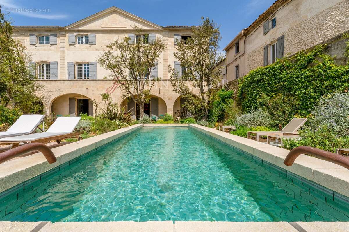 Maison à SAINT-REMY-DE-PROVENCE