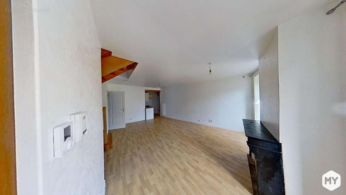 Appartement à VERTAIZON