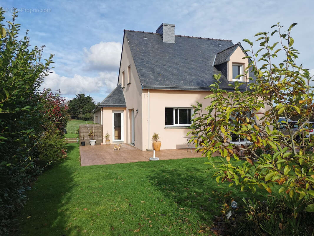 Maison 107 m² à Sene  - photo 3