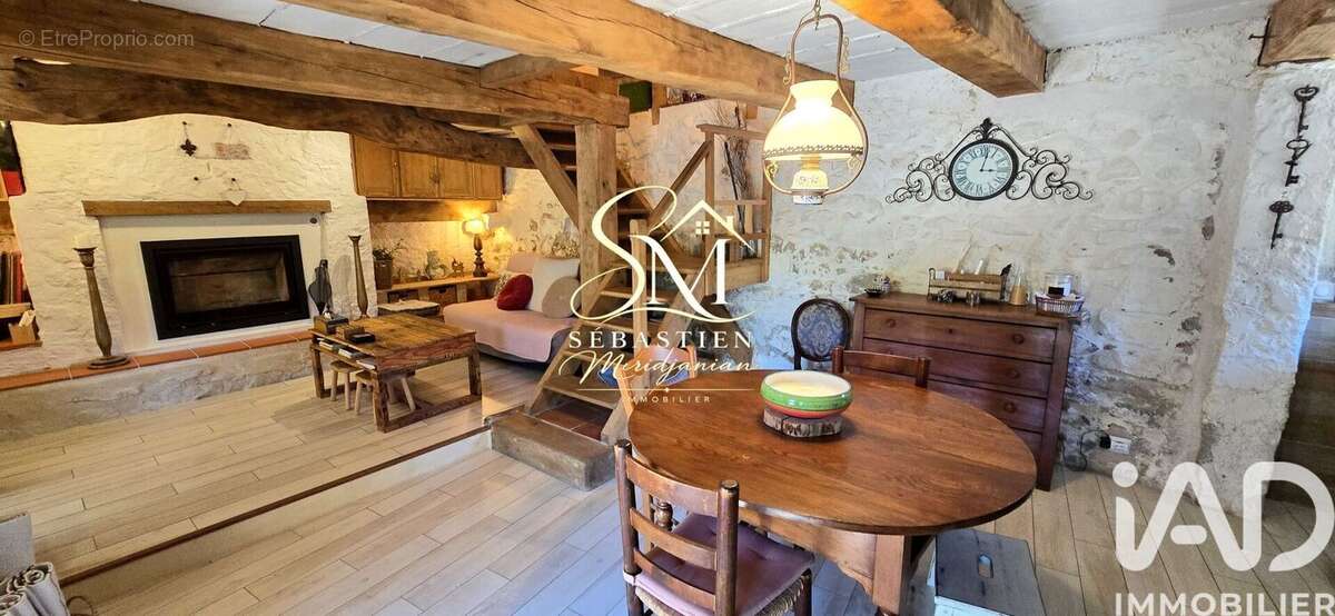 Photo 9 - Maison à SOLLIES-TOUCAS
