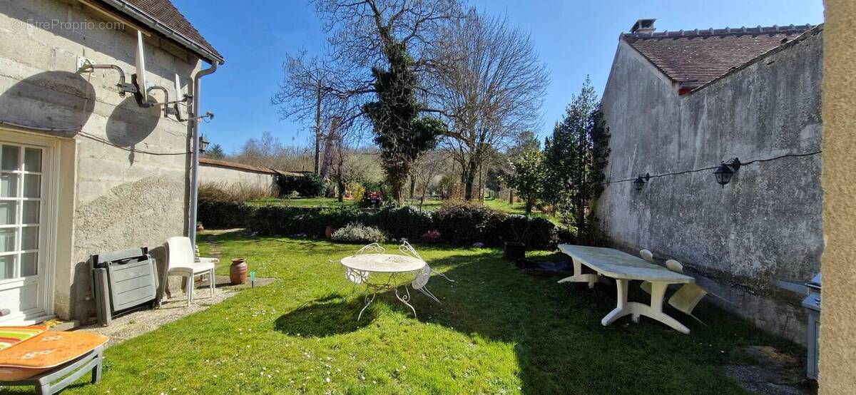 Vernou la celle - photo 2