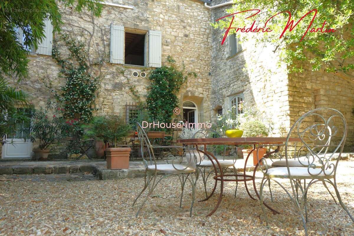 Maison à UZES