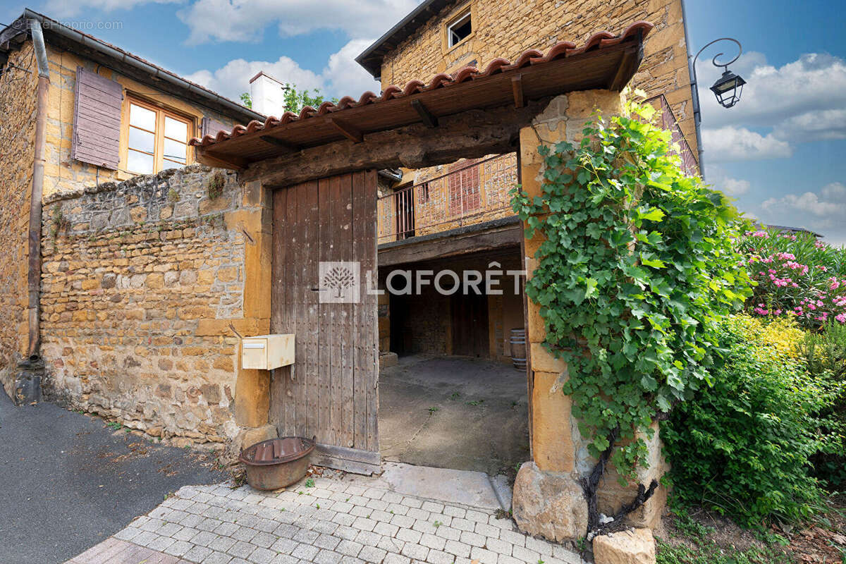 Maison Saint Germain Nuelles 8 pièces 208 m2 - photo 12