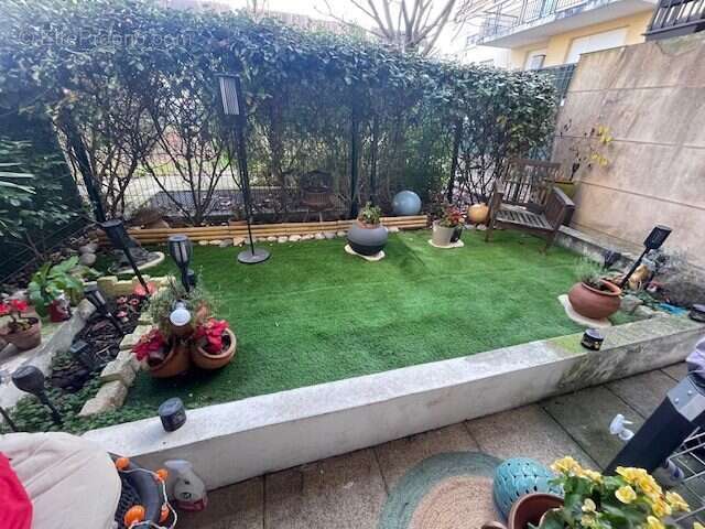 Appartement à LE BLANC-MESNIL