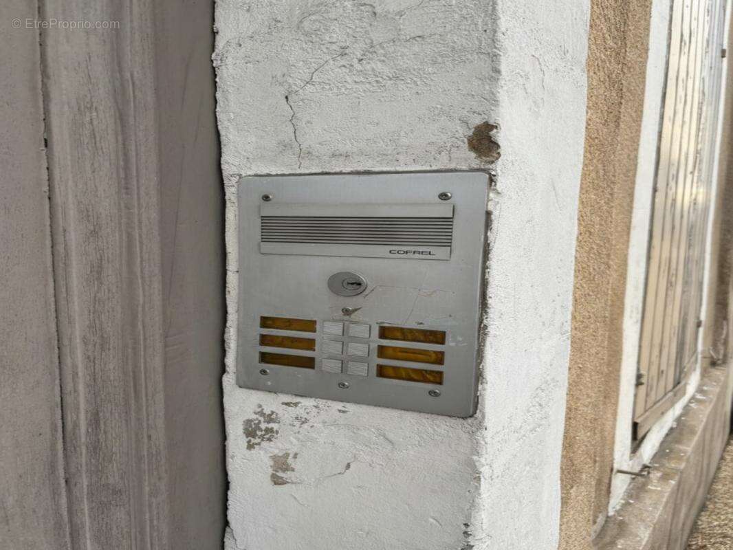 Appartement à BOURG-SAINT-ANDEOL
